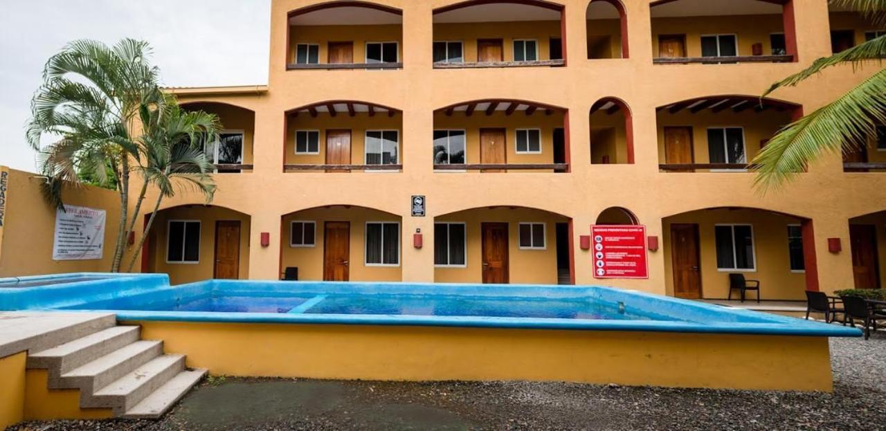 Hotel Cuamatzi Zihuatanejo Exterior foto