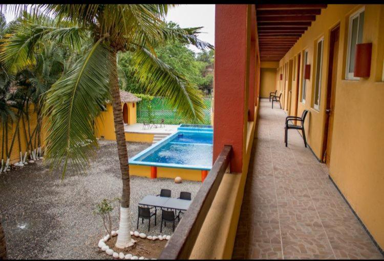 Hotel Cuamatzi Zihuatanejo Exterior foto