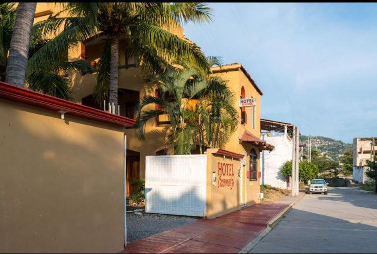 Hotel Cuamatzi Zihuatanejo Exterior foto