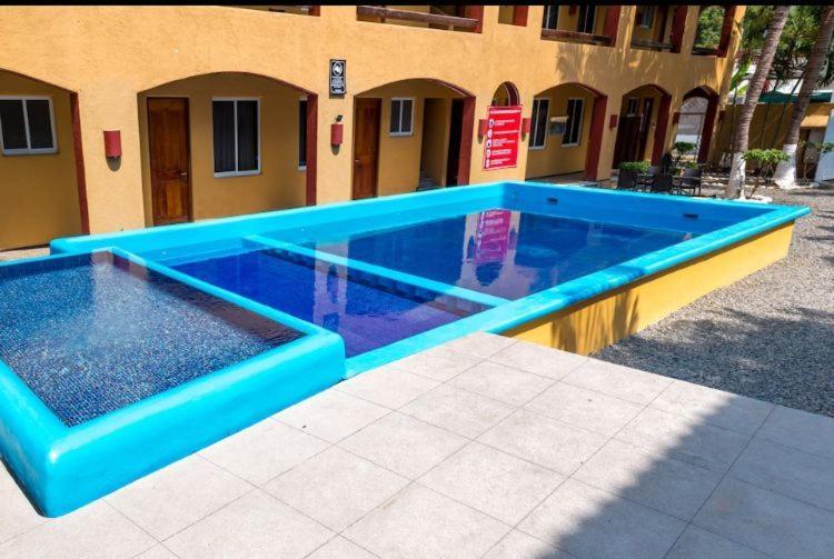 Hotel Cuamatzi Zihuatanejo Exterior foto